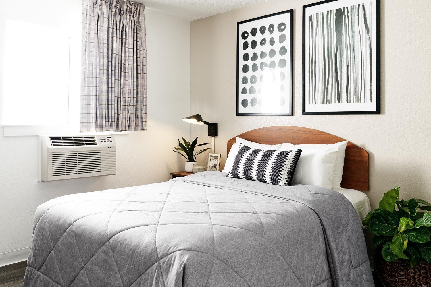 Intown Suites Extended Stay Pittsburgh Pa McCandless Township ภายนอก รูปภาพ