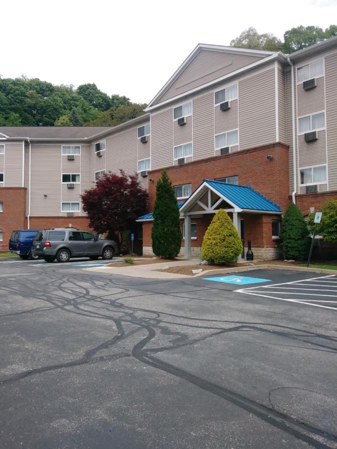 Intown Suites Extended Stay Pittsburgh Pa McCandless Township ภายนอก รูปภาพ
